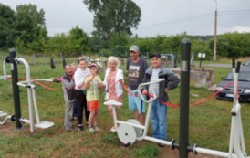 Otwarcie siłowni plenerowej w Rogaliku