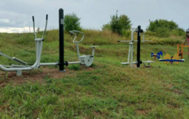 Otwarcie siłowni plenerowej w Rogaliku