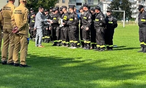 Zdjęcie do SUKCES NASZYCH STRAŻAK&Oacute;W PODCZAS POWIATOWYCH ZAWOD&Oacute;W SPORTOWO-POŻARNICZYCH